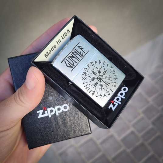 Купить Бензиновая зажигалка Zippo с лазерной индивидуальной
