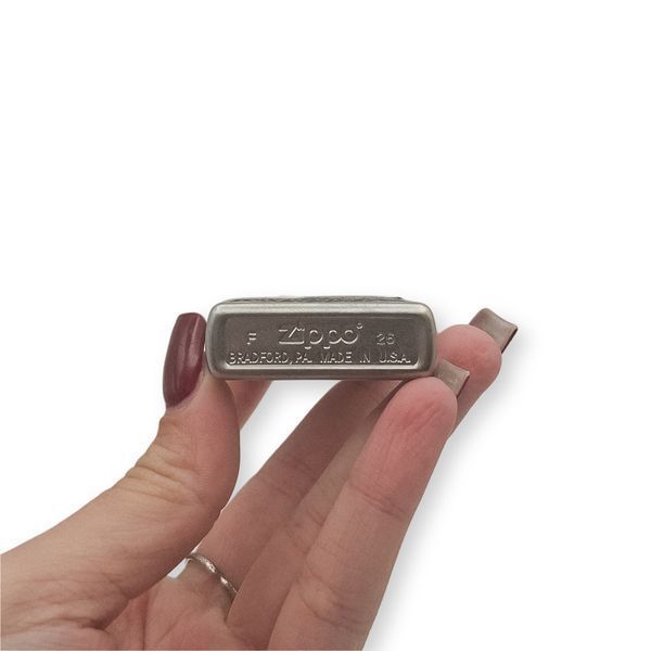 Бензинова запальничка Zippo з лазерним гравіюванням Найкращий дарницький мафіозі LazerTAC ZIPPO 205 REG SATIN CHROME (217101) 217101 фото