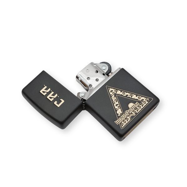 Чорна бензинова запальничка Zippo з лазерним гравіюванням С.А.А. LazerTAC Zippo 218 Regular Black Matte (230901) 230901 фото