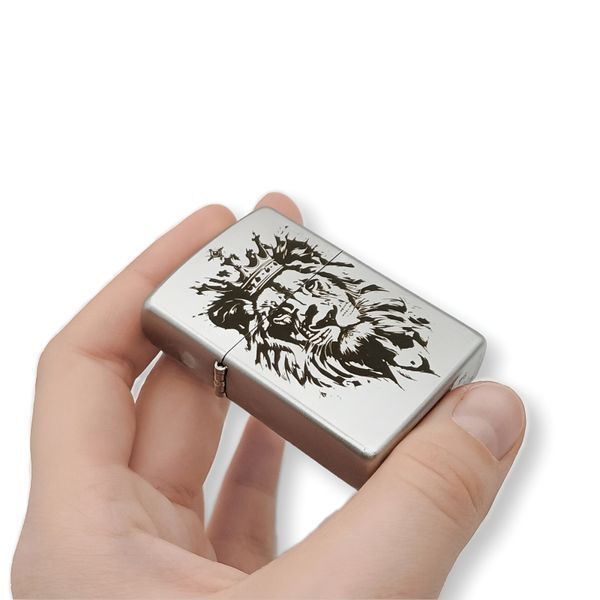 Бензинова запальничка Zippo з гравіюванням Лева LazerTAC ZIPPO 205 REG SATIN CHROME (222701) 222701 фото