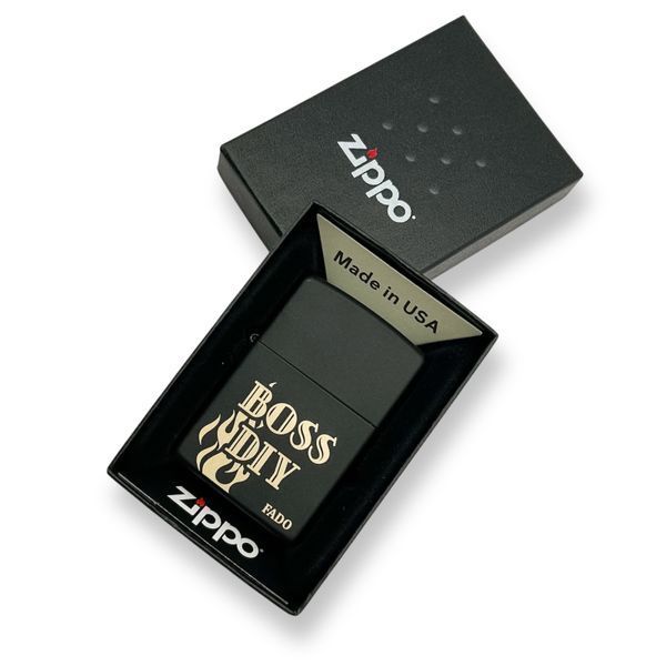 Черная бензиновая зажигалка Zippo с лазерной гравировкой "BOSS DIY" LazerTAC Zippo 218 Regular Black Matte (200001) 200001 фото